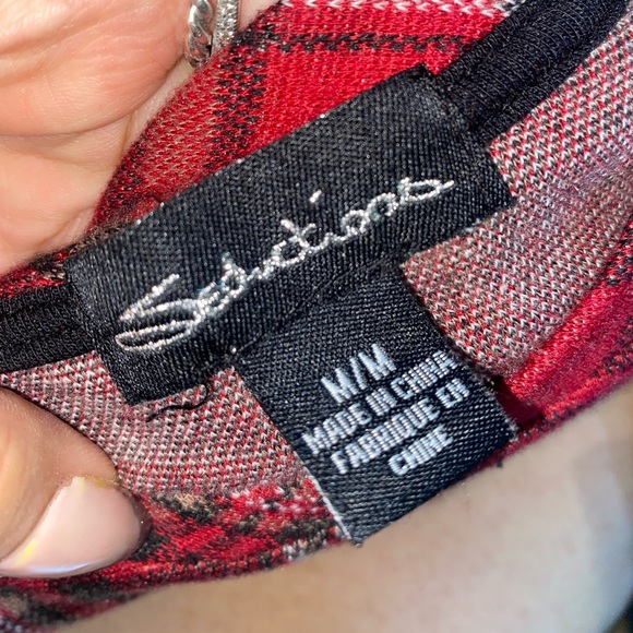 Red plaid crop top - Picture 2 of 2